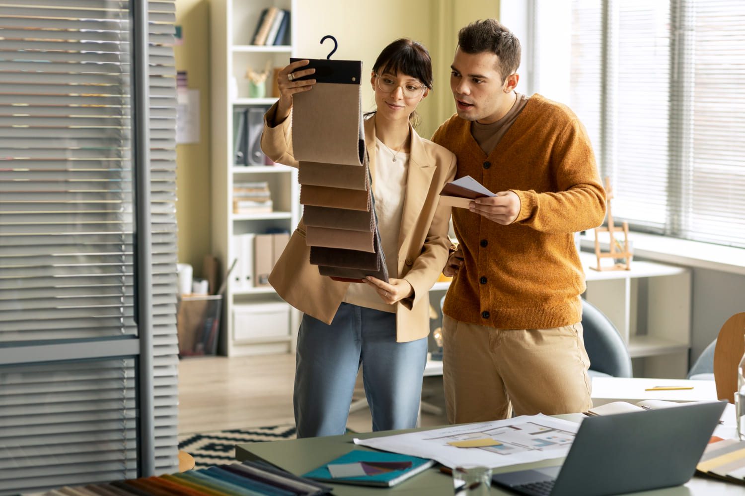 Perbedaan UMKM dan Startup: Panduan Lengkap untuk Pebisnis