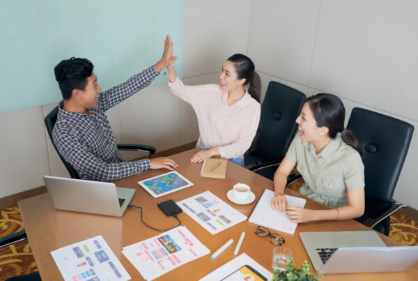 Cara Mengembangkan Bisnis