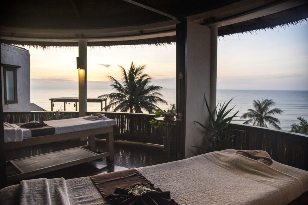 Bisnis Hotel Bali: Peluang dan Strategi Manajemen 