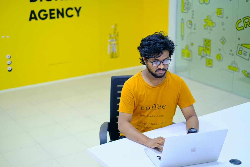 Membangun Digital Agency: Tips Menghadapi Persaingan Modern