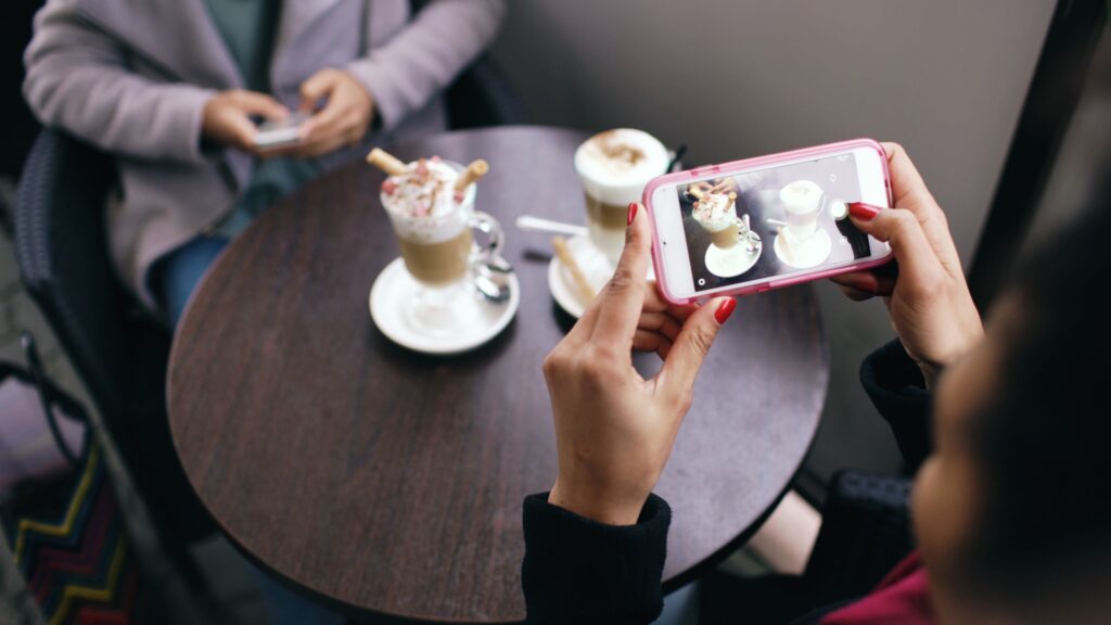 Konten UGC: Ketahui Perannya dalam Digital Marketing