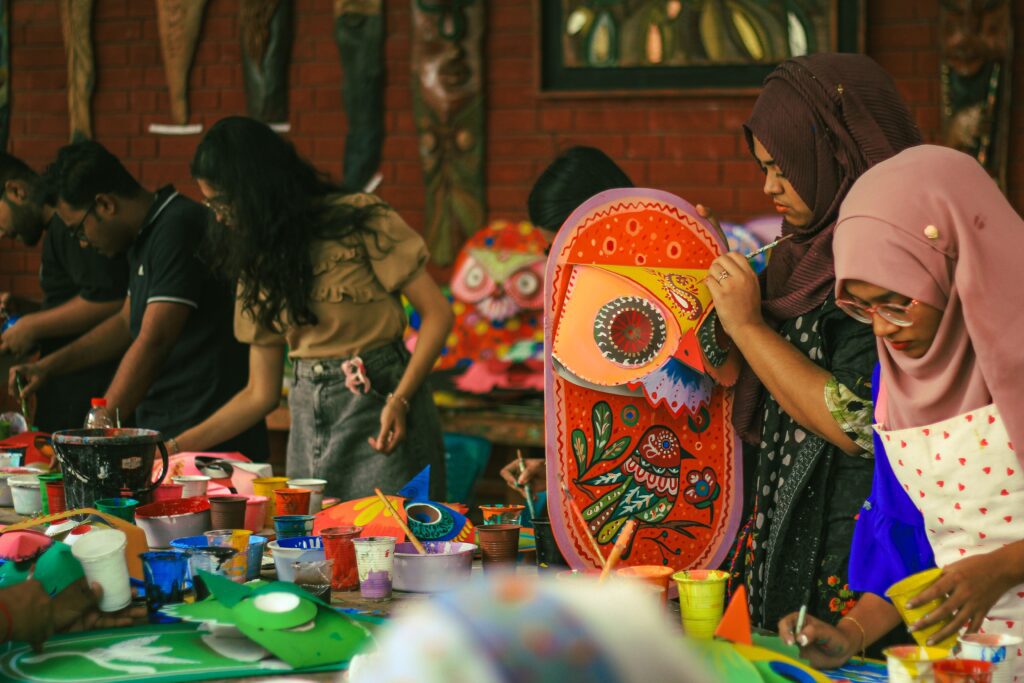 Industri Kreatif: Peran dalam Perekonomian Modern