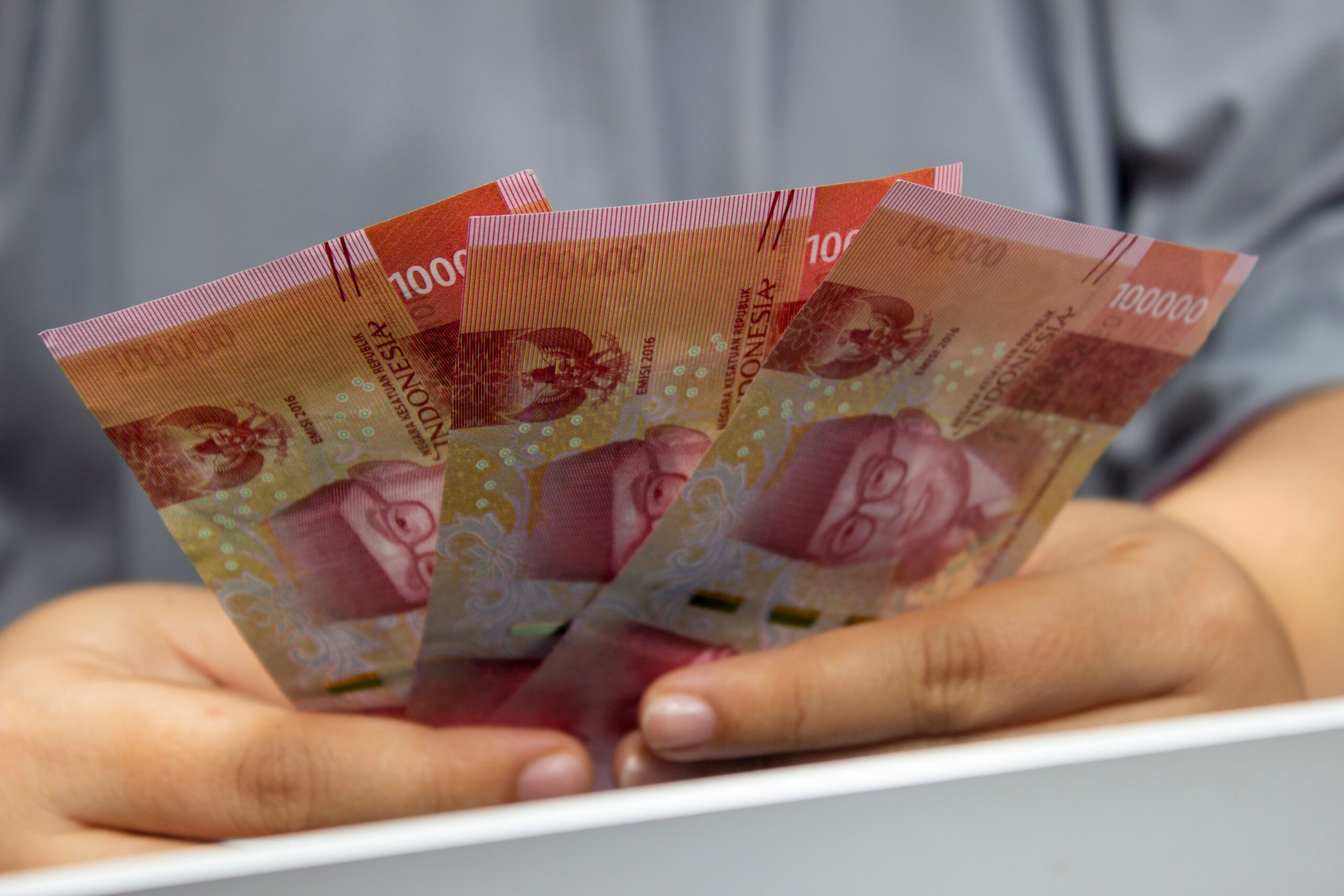 Rupiah Melemah: Cara Memperkuat Nilai Tukar