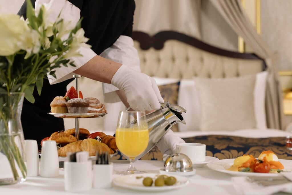 Jenis Bisnis Hospitality yang Perlu Diketahui dan Contohnya