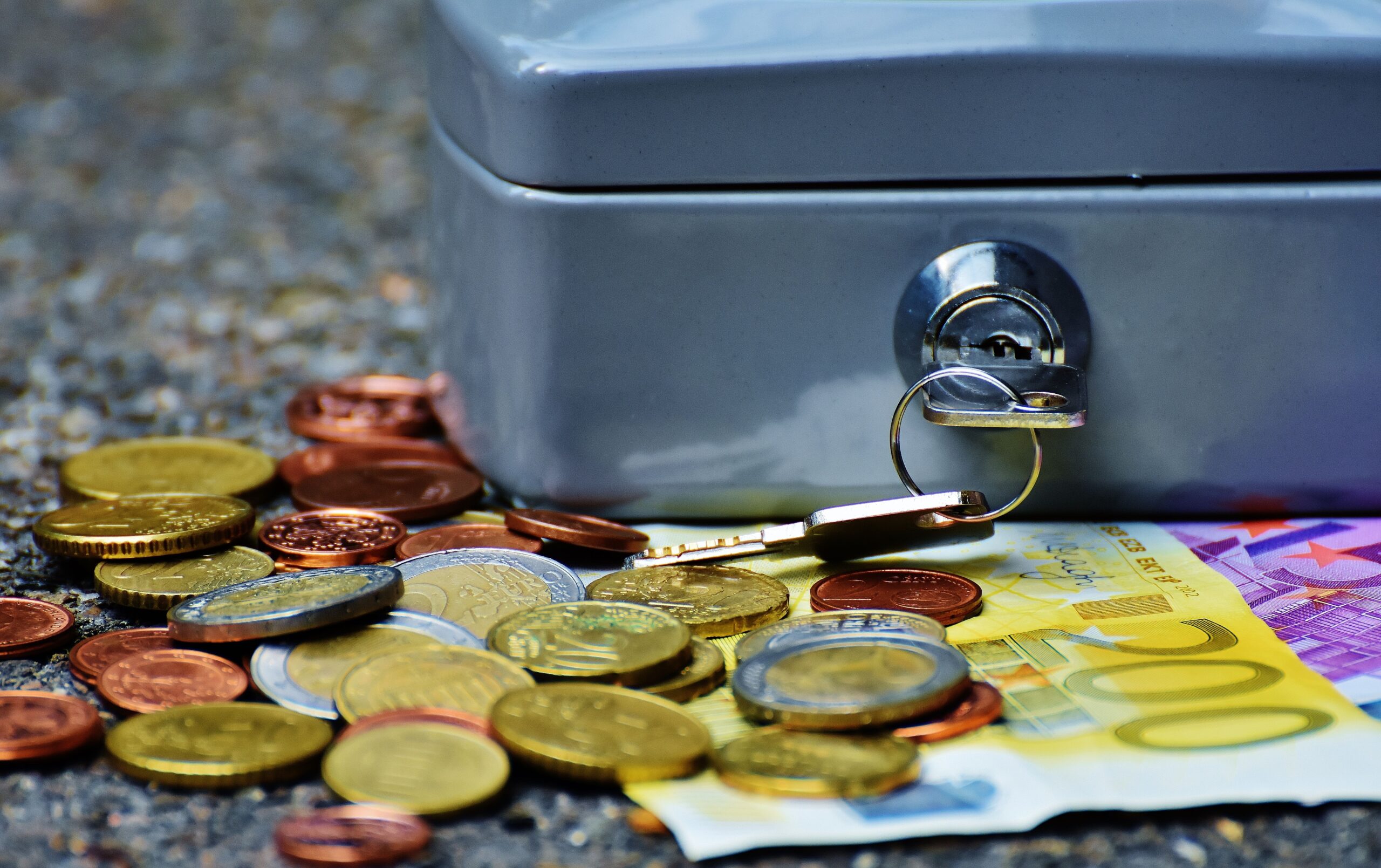 Tips Merawat Brankas agar Tetap Aman dan Awet Digunakan